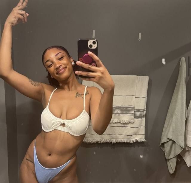 HMU IF YOU TRYNA HAVE ALL KINDS OF NAUGHTY 🍆💦 FUN AND NASTY GAMES 👅NO CONDOM SEX 🍑🍆 & CLEAN TITS PUSSY SPECIALS BOOBS SATISFY - Image 3