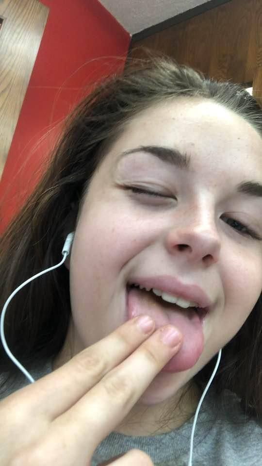 Available now for Meet Up and Full Body Massage with a happy ending  & FT Shows Content Sales🍆 TELEGRAM-@debbiemassage19909 - Image 3